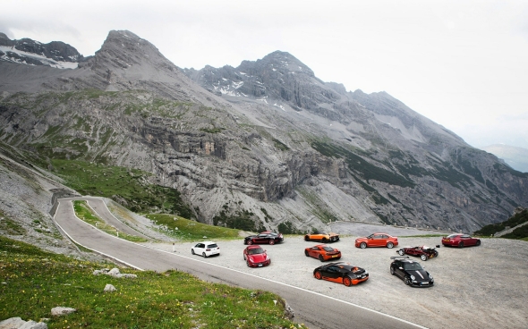 Supercars on the Stelvio Pass in Italy. Source Top Gear, 2011